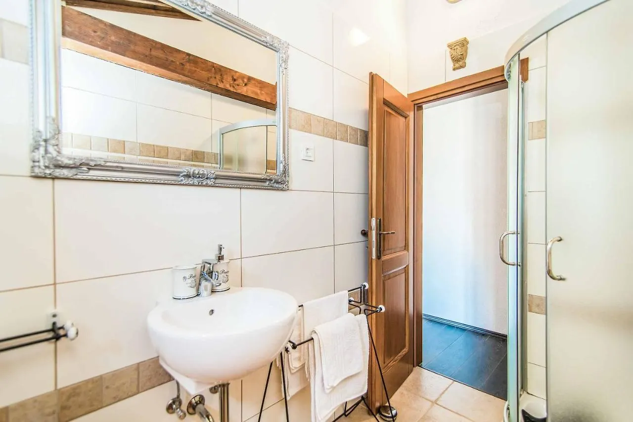 Villa White Stone Rajki