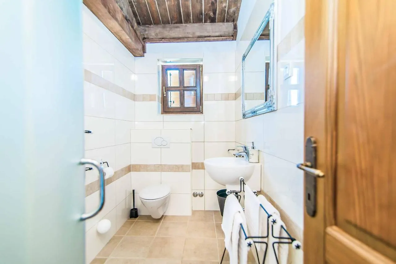 Villa White Stone Rajki 0*,